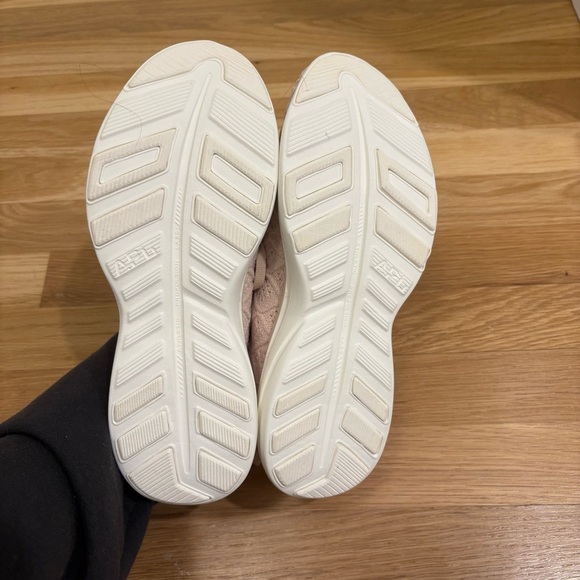 APL Techloom Phantom Sneakers Beach/Ivory Size 8 - Picture 4 of 5